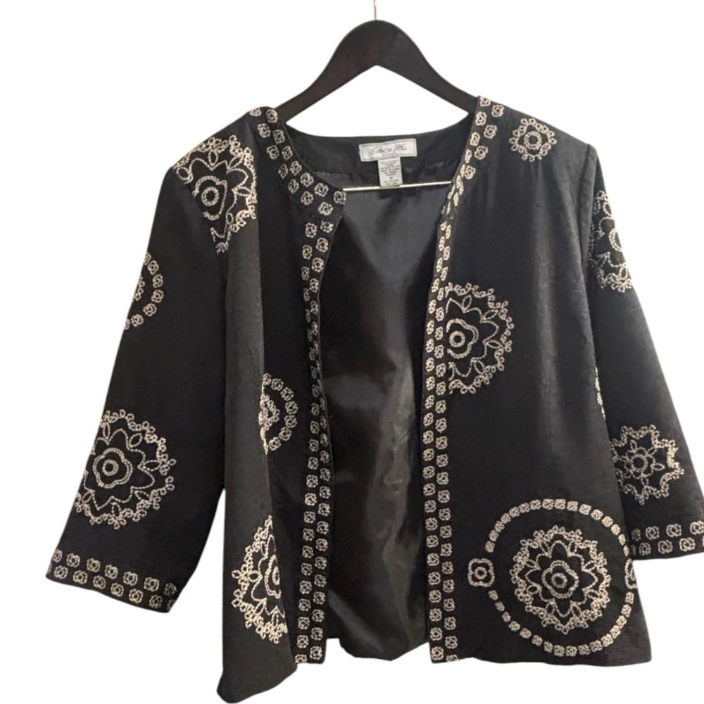 Elegant VTG Boho Black and Light Gold Tan Embroidered 95% Silk Blazer Size 1X